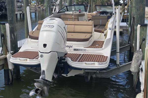 Cool Change 27ft Sea Ray Yacht For Sale