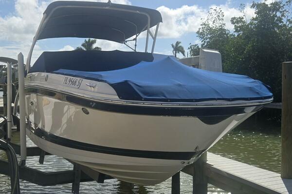 Cool Change 27ft Sea Ray Yacht For Sale