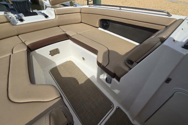 Cool Change 27ft Sea Ray Yacht For Sale