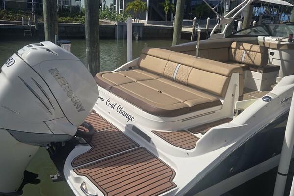 Cool Change 27ft Sea Ray Yacht For Sale