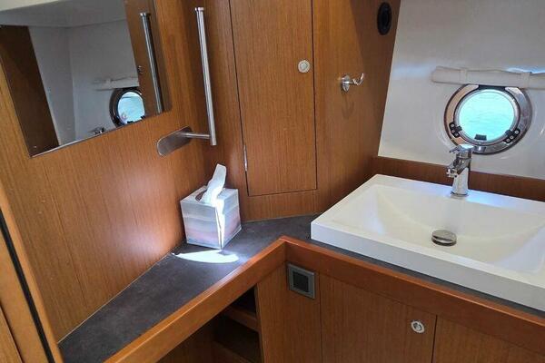 Mary Alyce 35ft Beneteau Yacht For Sale