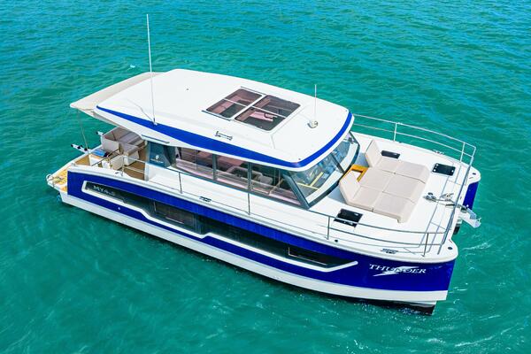 2021 Fountaine Pajot MY4.S - Profile 