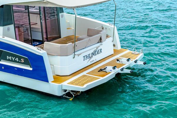 2021 Fountaine Pajot MY4.S - Profile