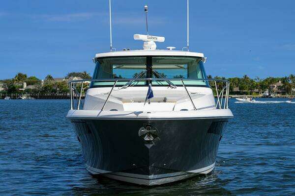 2022 Tiara Yachts 43