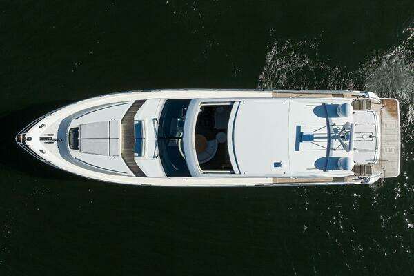 2013 Princess 72
