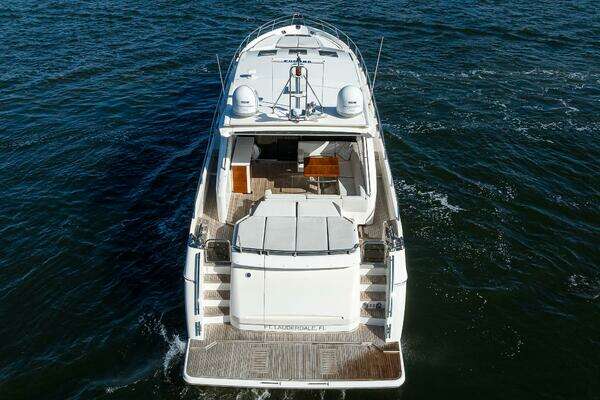 2013 Princess 72