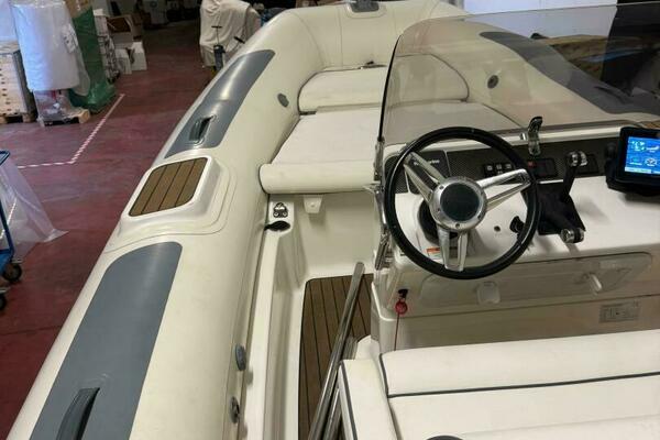 18ft Williams Jet Tenders Yacht For Sale