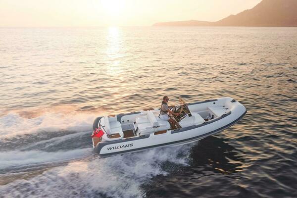 18ft Williams Jet Tenders Yacht For Sale