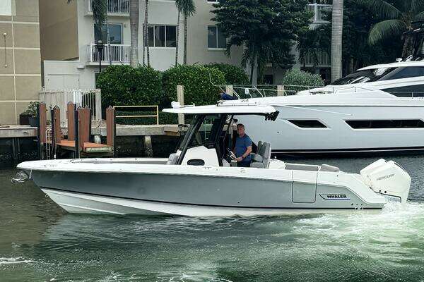 28-ft-Boston Whaler-2024-280 Outrage- Fort Lauderdale Florida United States  yacht for sale