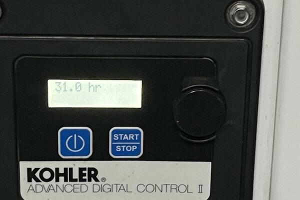 New Year 33ft Monterey Yacht For Sale