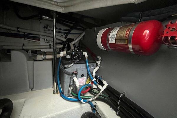 New Year 33ft Monterey Yacht For Sale