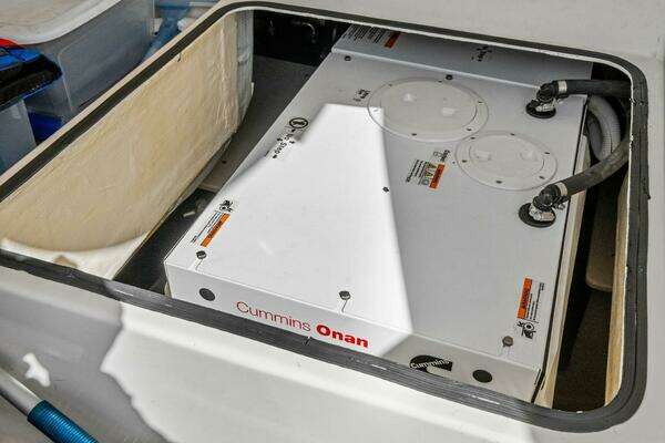 2018 Tiara Yachts 44