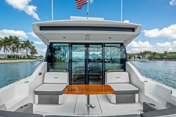 SOUTHWIND 44ft Tiara Yachts Yacht For Sale