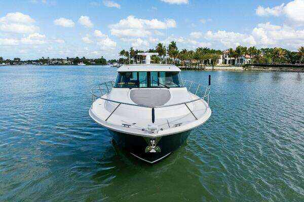 2018 Tiara Yachts 44