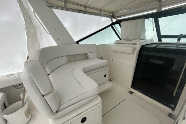 31ft Tiara Yachts Yacht For Sale