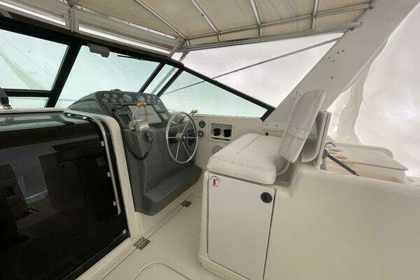 Photo of the 2003 Tiara Yachts 3100 Open