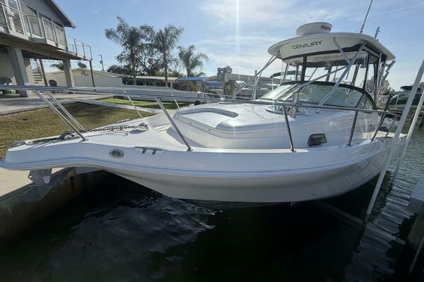 RUTHIE B 32ft Century Yacht For Sale