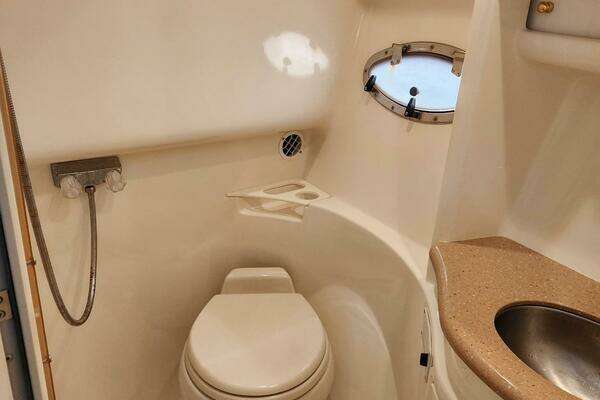 Photo of the 2004 Formula 37 PC