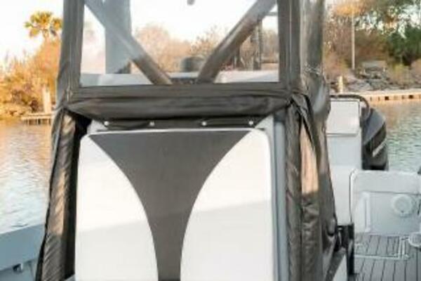 29ft SeaVee Yacht For Sale