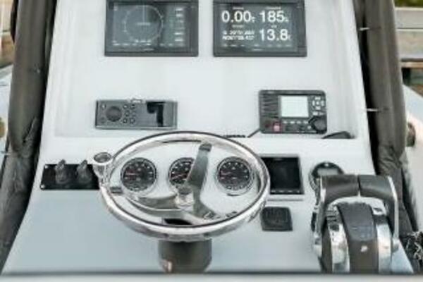 29ft SeaVee Yacht For Sale