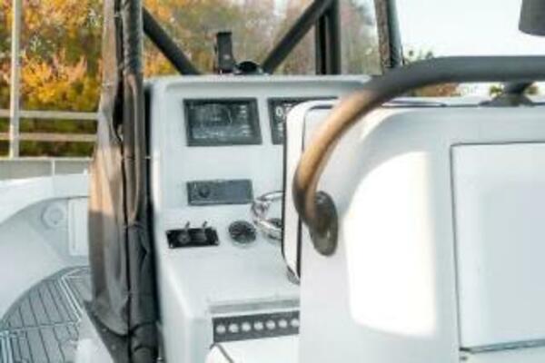 29ft SeaVee Yacht For Sale