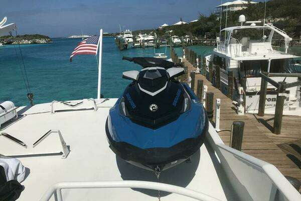 Broward Custom Extended Yacht For Sale