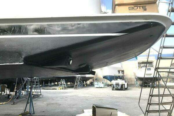 Broward Custom Extended Yacht For Sale