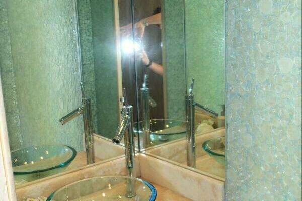 Broward Custom Extended Yacht For Sale