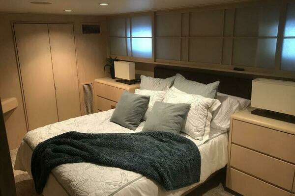 Broward Custom Extended Yacht For Sale