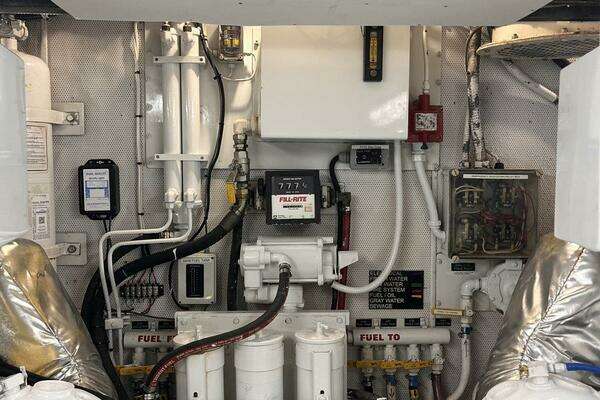 Broward Custom Extended Yacht For Sale