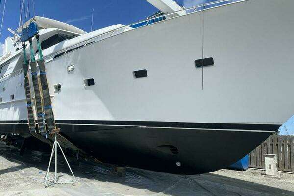 Broward Custom Extended Yacht For Sale