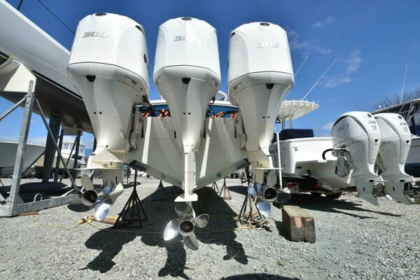 Why Knot II 34ft Regulator Yacht For Sale