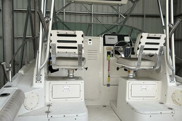 24ft Robalo Yacht For Sale