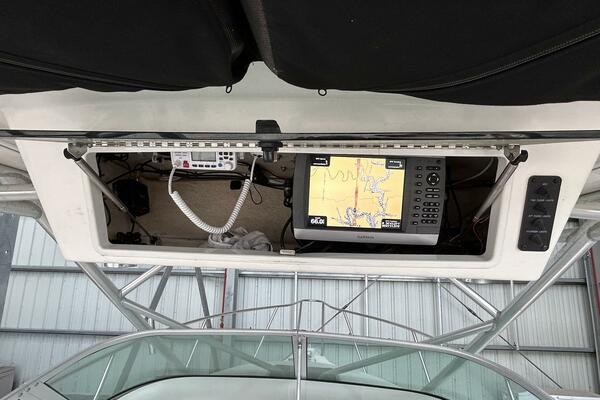 24ft Robalo Yacht For Sale