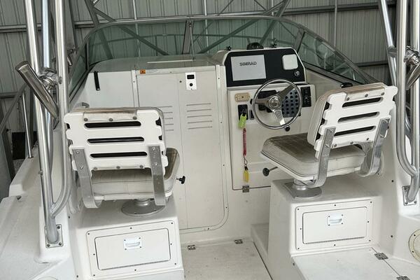 24ft Robalo Yacht For Sale