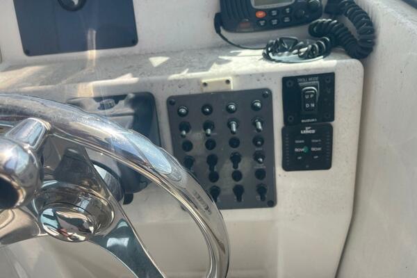 24ft Robalo Yacht For Sale
