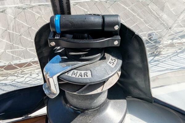 UBUNTU 46ft Morgan Yacht For Sale