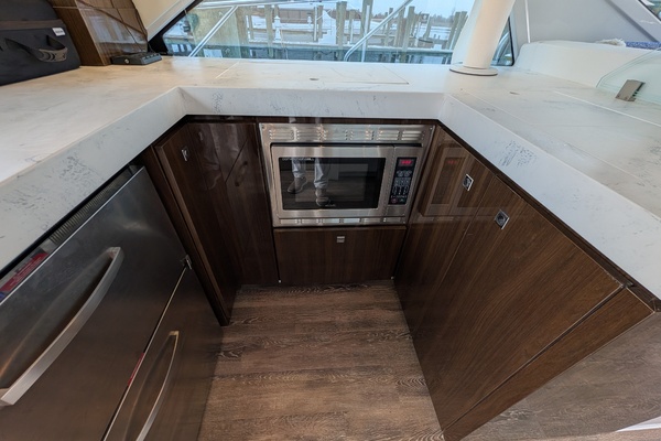 54ft Cruisers Yachts Yacht For Sale