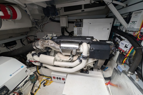 54ft Cruisers Yachts Yacht For Sale