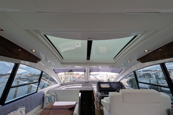 54ft Cruisers Yachts Yacht For Sale