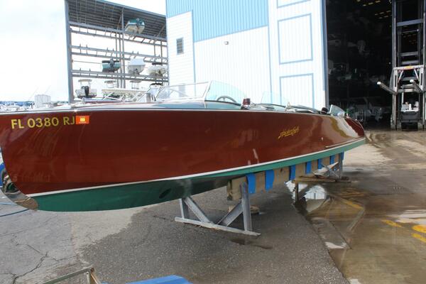 My Lil Sweetie 30ft Hacker Craft Yacht For Sale
