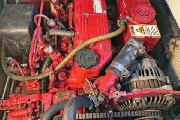 Oracle 33ft Gemini Yacht For Sale