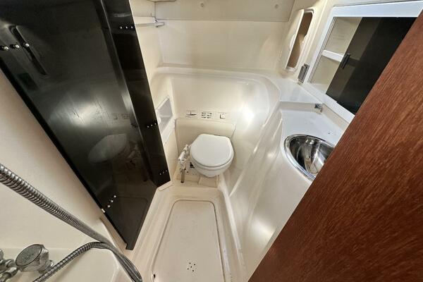 Oracle 33ft Gemini Yacht For Sale