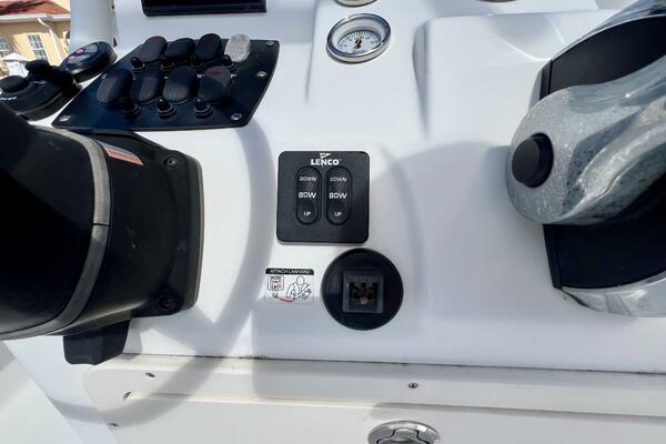 BOBO VI 21ft Mako Yacht For Sale