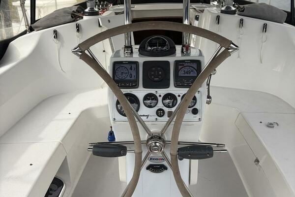 GUINEVERE 36ft Catalina Yacht For Sale