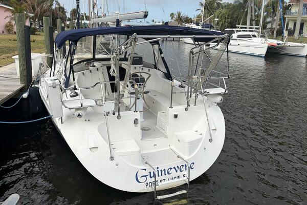 GUINEVERE 36ft Catalina Yacht For Sale