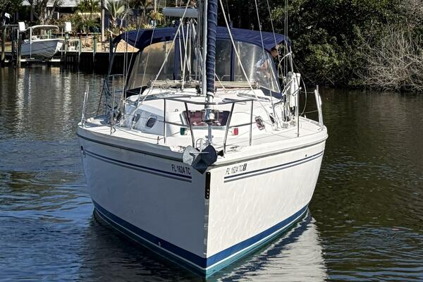 GUINEVERE 36ft Catalina Yacht For Sale