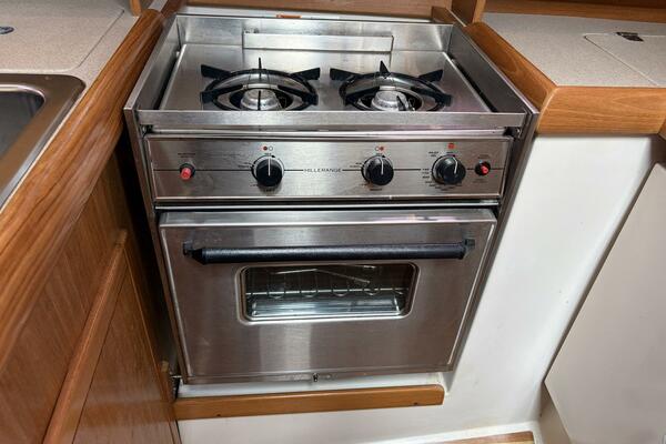 GUINEVERE 36ft Catalina Yacht For Sale