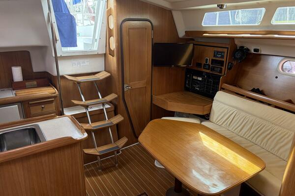 GUINEVERE 36ft Catalina Yacht For Sale