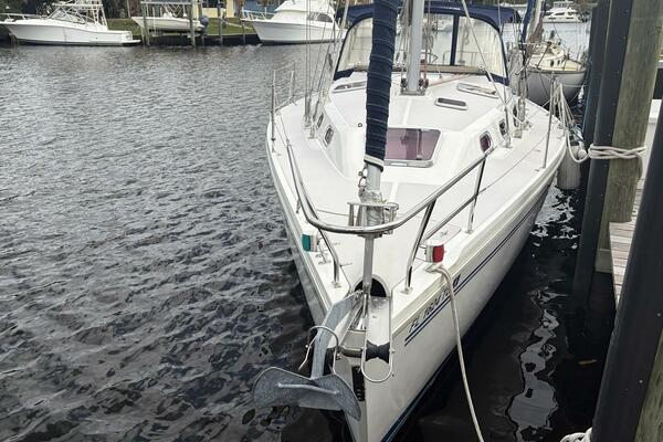 GUINEVERE 36ft Catalina Yacht For Sale